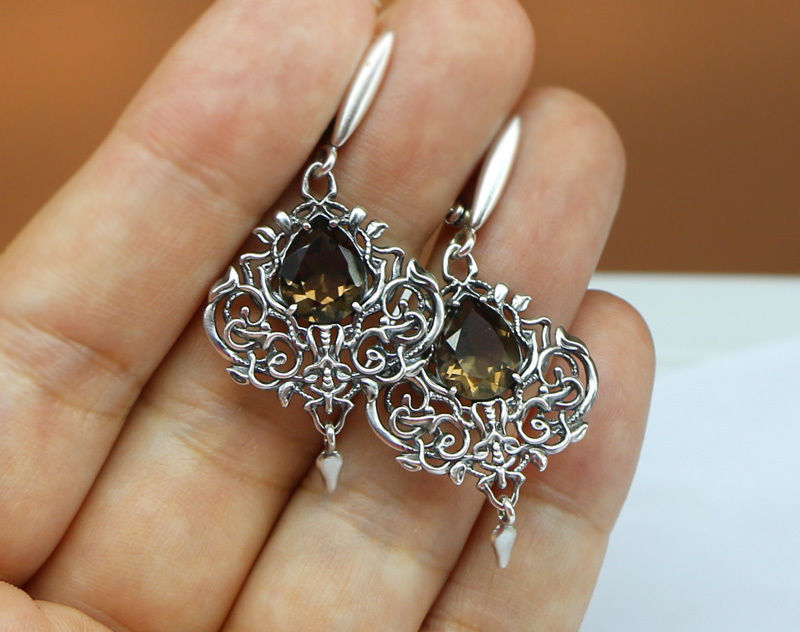 Dangle earrings 3D model in fantasy style 3D print model_1