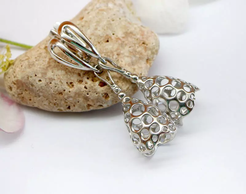 Dangle earrings with openwork pattern - Model for printing 3D print model_0