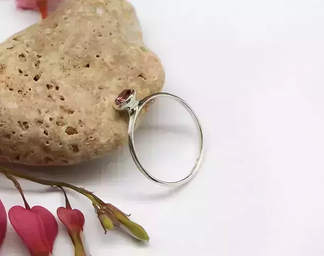 A thin miniature ring - Download 3D ring model