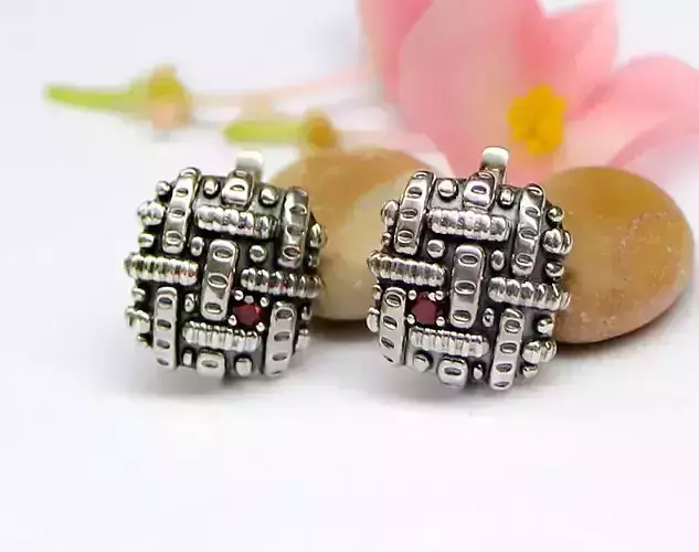 Earrings with geometrical ornament - Jewelry printable model 3D print model