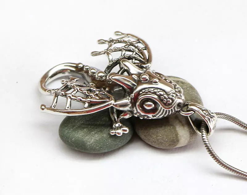 Dragon pendant with wings and pattern for oxidizing 3D print model_0