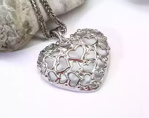 Heart pendant model for printing