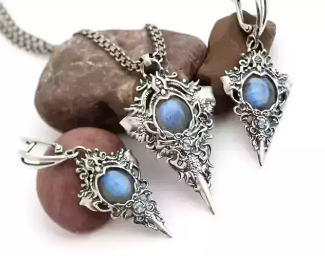 SET -Sculpted printed jewelry models in a vintage fantasy style