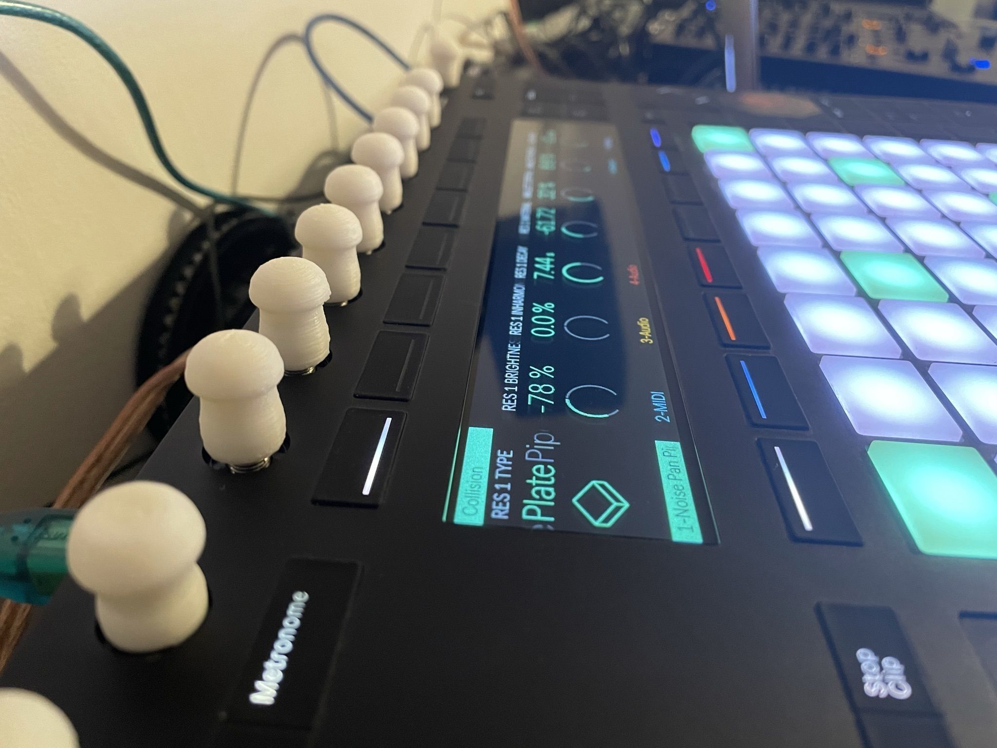 Poti Knobs for Ableton Push 2 Controller - Mushroom Style 3D model_2