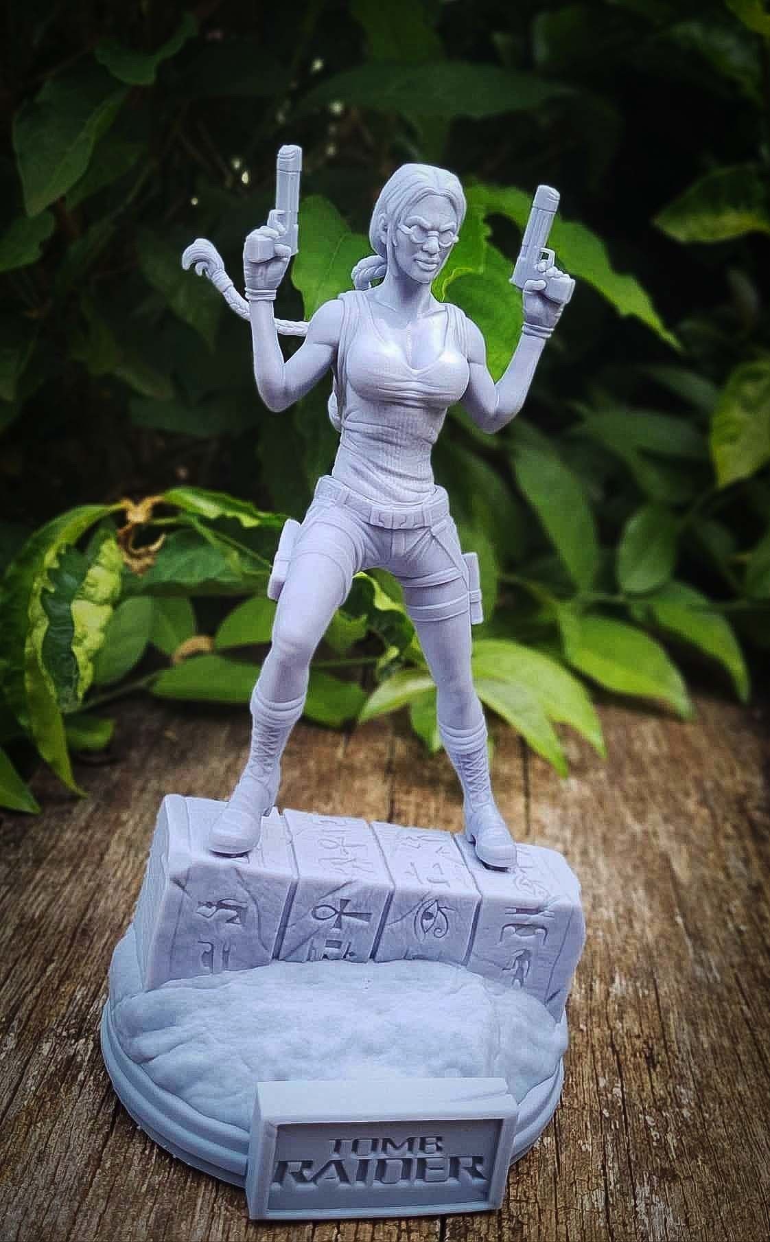 Lara Croft Fan Art 3D print model_11