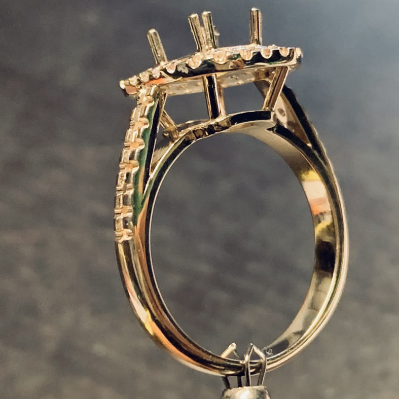 BIG Emerald Ring 3D print model anello cestino an243 3D print  3D print model_2