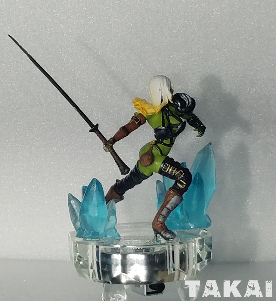 Fantasy 3D Print Pin Up Figurine - Mistress Army Berserker 3D print model_11