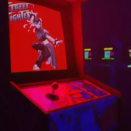Retro Arcade Machine Free 3D model