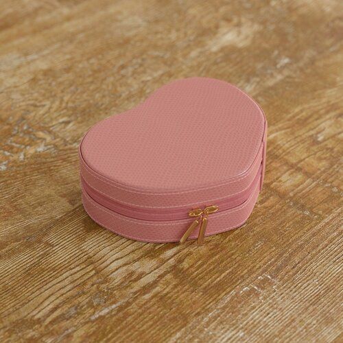 Pink Dionisio Travel Case Free 3D model_1