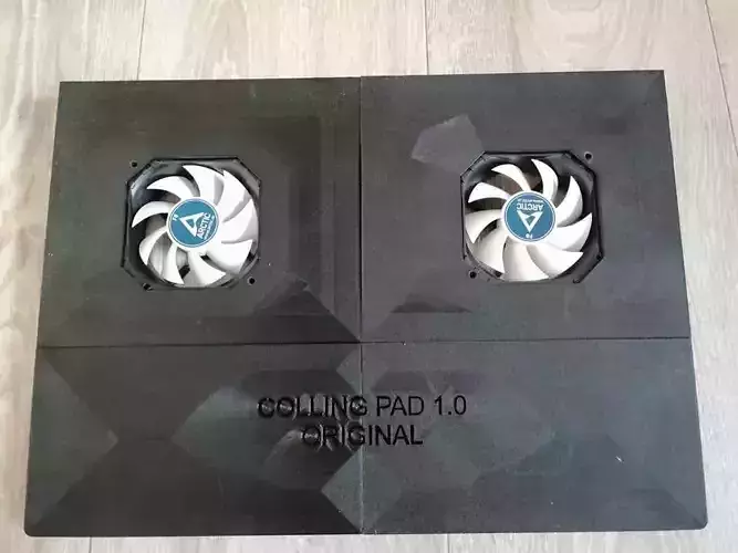 Laptop cooling pad