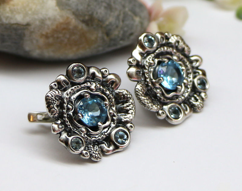 A set of latch-back earrings 3d models with stones for oxidizing 3D print model_8