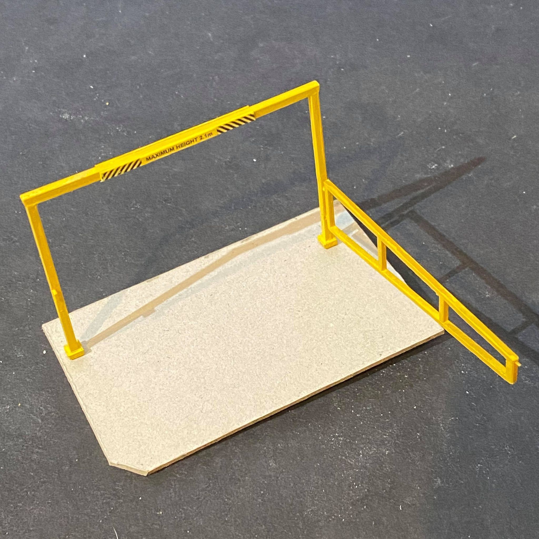CAR PARK HEIGHT RESTRICTION BARRIER 7MM SCALE O GAUGE MODEL 3D print model_2