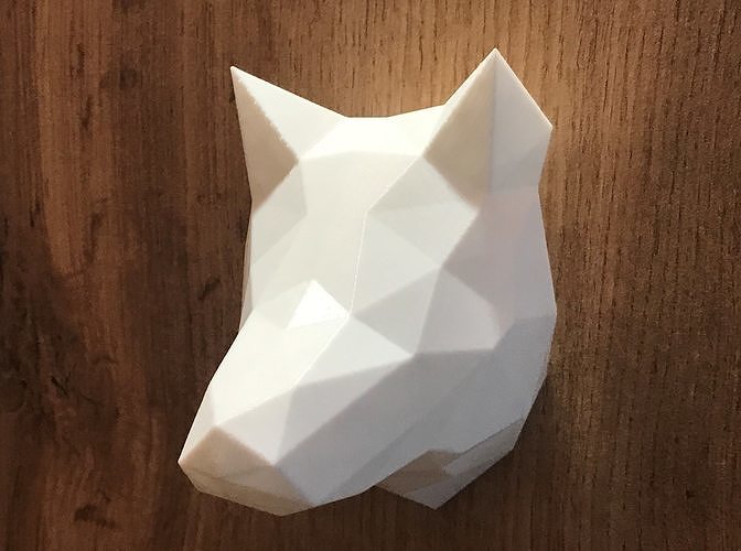 Poly Wolf Head - Elegance Decor 3D print model