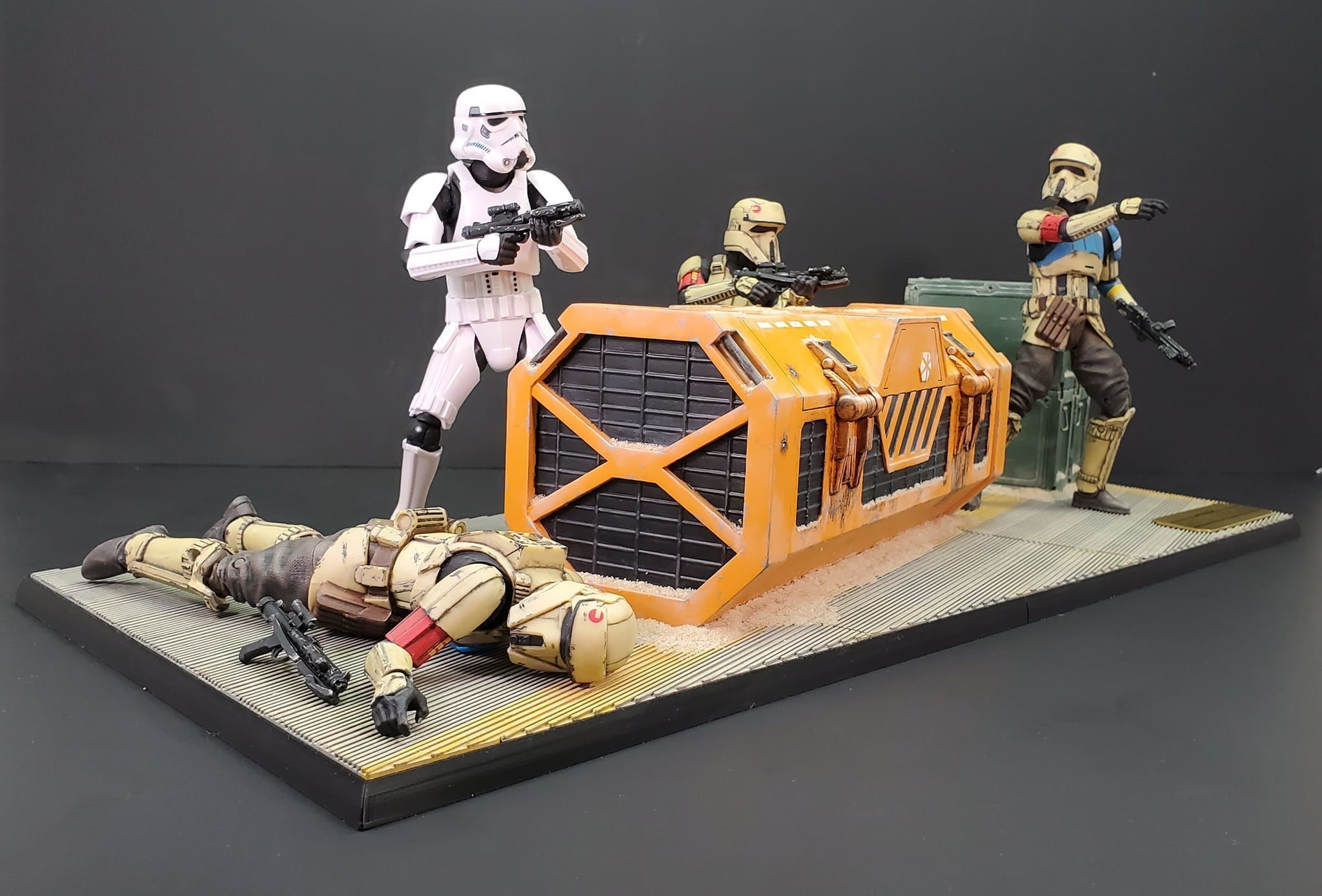Credit Box 1-6 scale Hottoys  3D print model_36