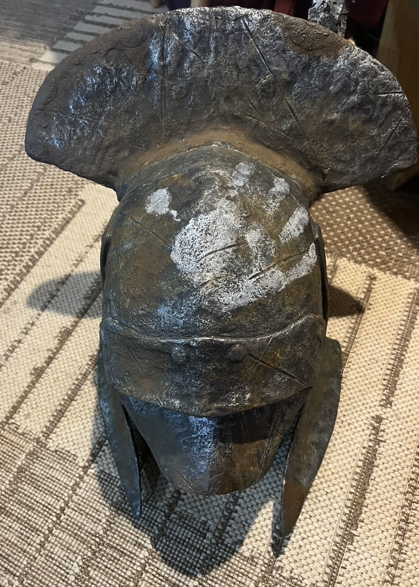 Uruk Hai Helmet - Wearable 3D print model_11