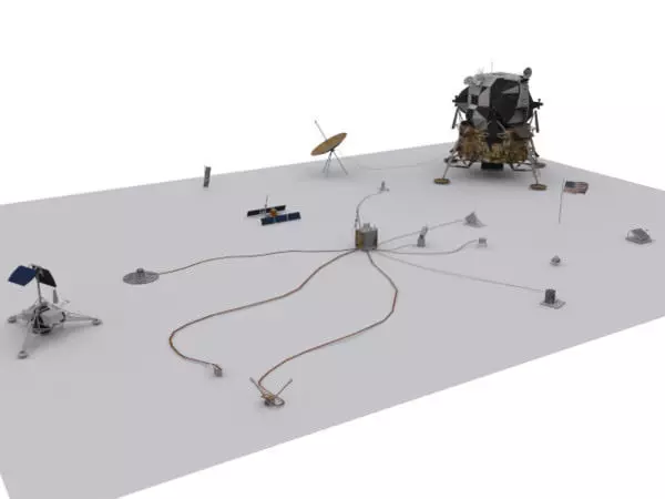 ALSEP and Lunar Module Low-poly 3D model_0