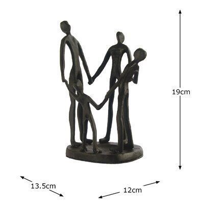 Mocha Dolton Family Circle Figurine Decor 3D model_3