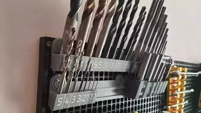 Modular base mount for FreeZone panel