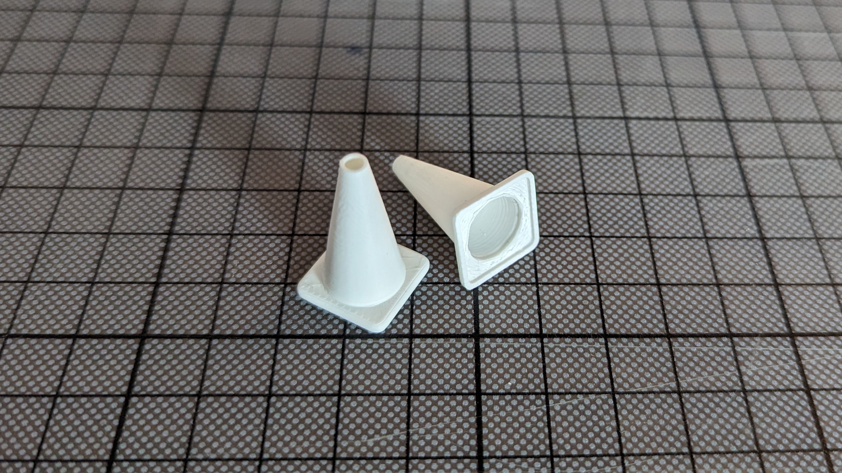 Traffic cone Low-poly 3D model_4