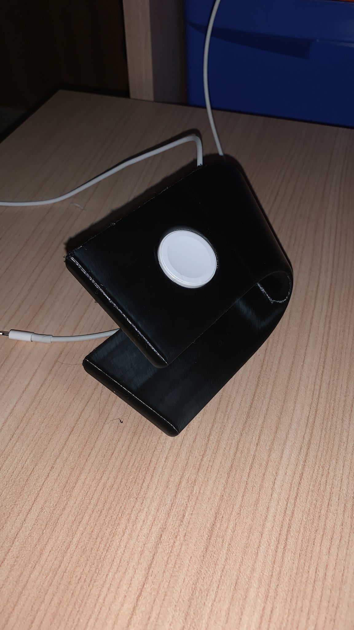 Stand and Charging station for Apple watch seies 2 and 3 3D print model_2