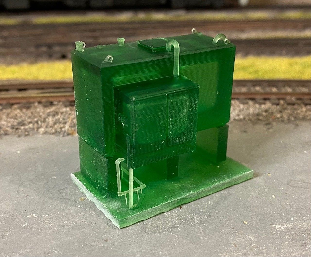 Model Railway 4500L Oil Tank and Base 3D print model_1