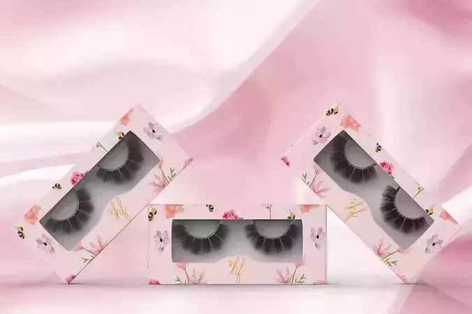 eyelashes false in box with floral pattern