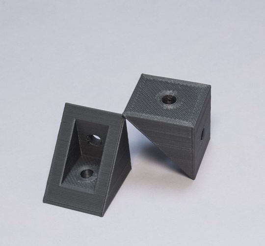 90 degree bracket with support 3D print model