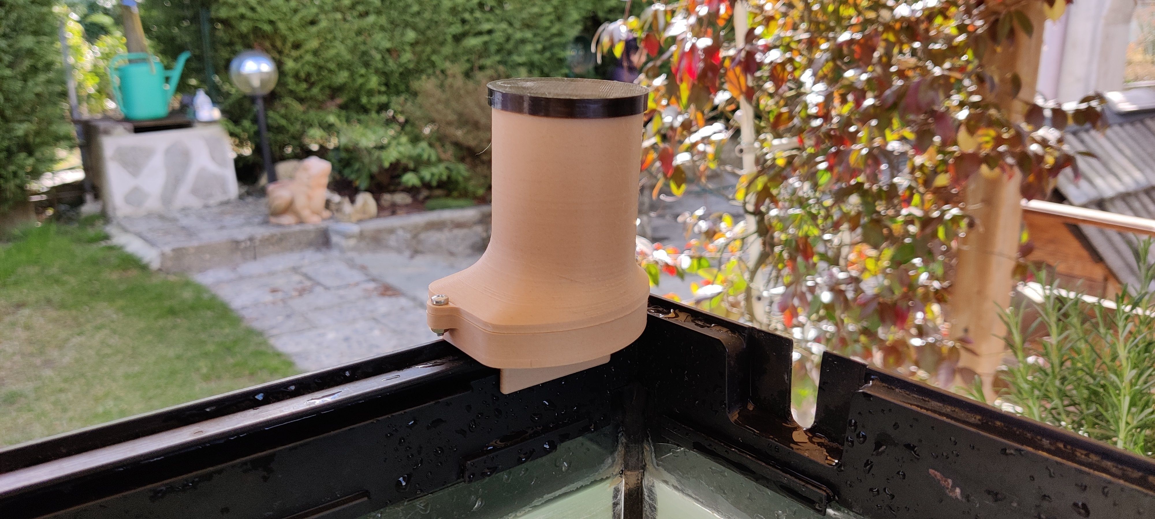 Automatic Fish Feeder Free 3D print model_9