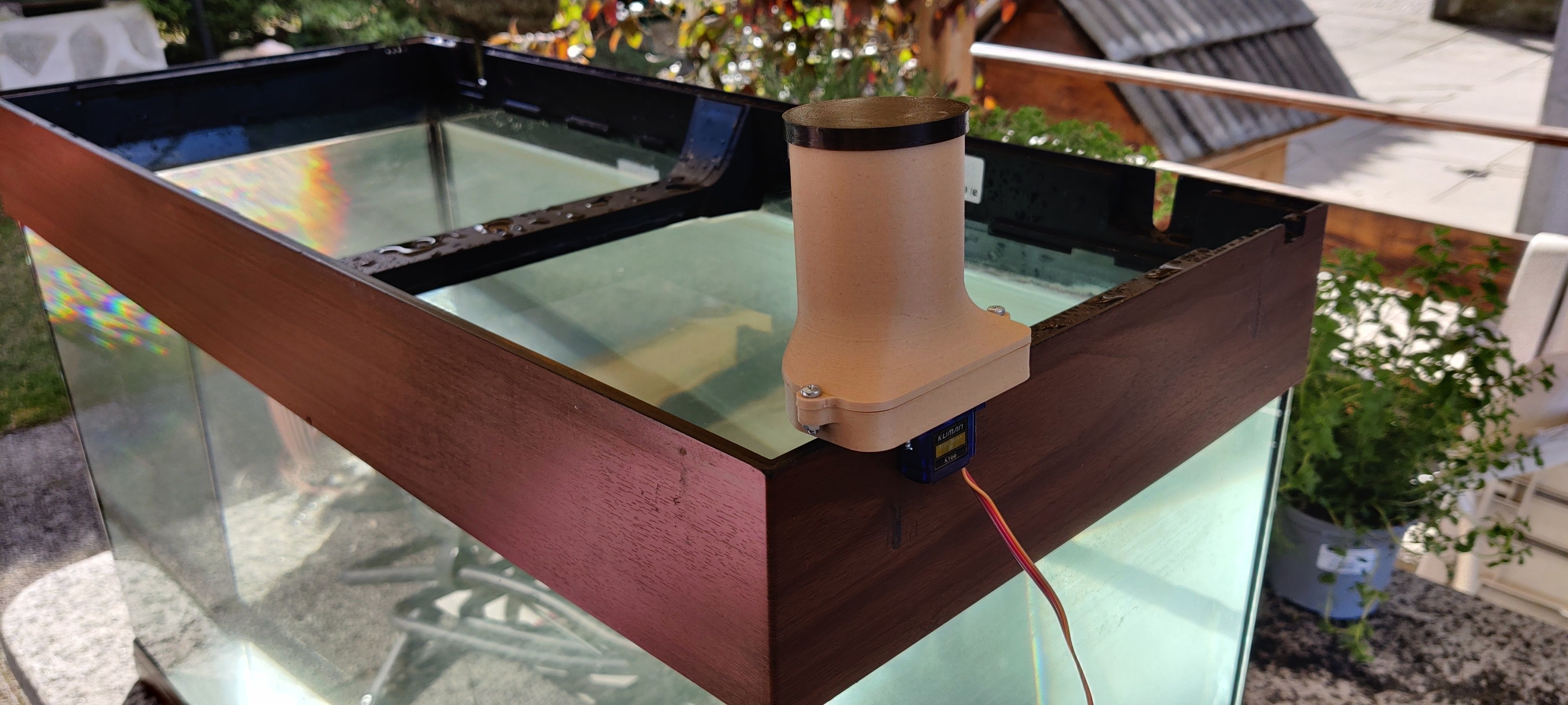 Automatic Fish Feeder Free 3D print model_6