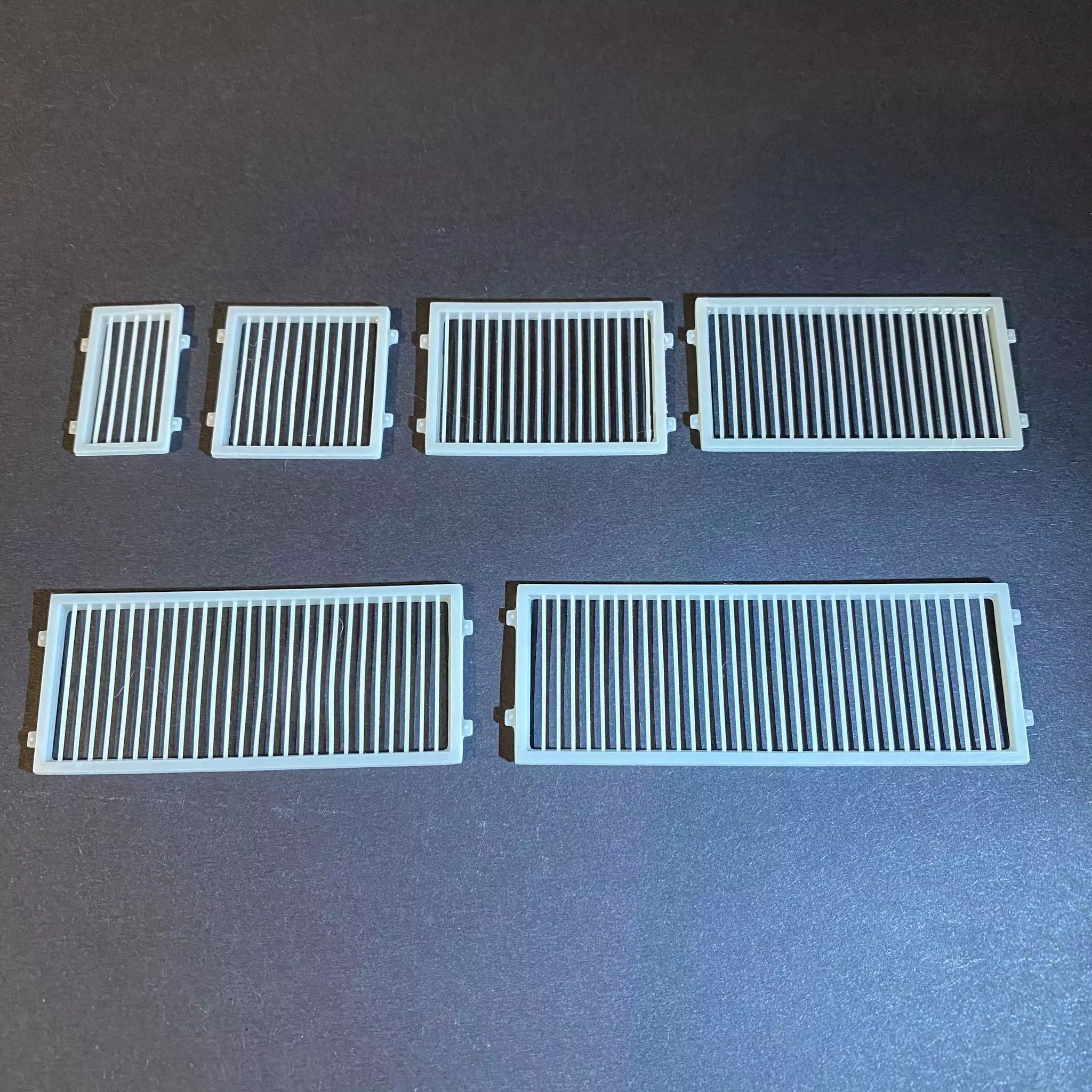 WINDOW SECURITY BARS 7MM SCALE O GAUGE MODEL RAILWAY 3D print model_0
