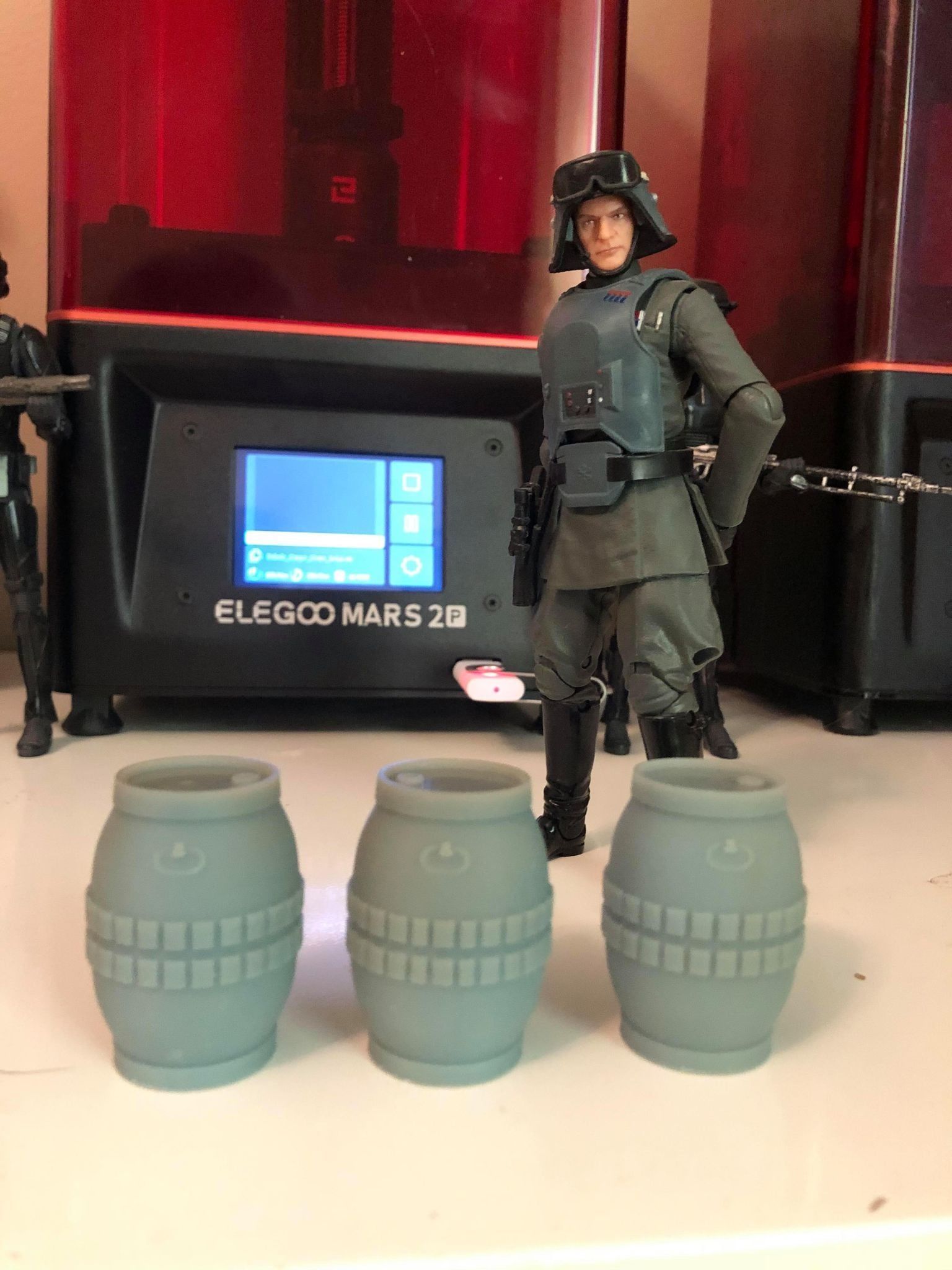 Tantooine Small Barrels  1-6 scale Free 3D print model_12