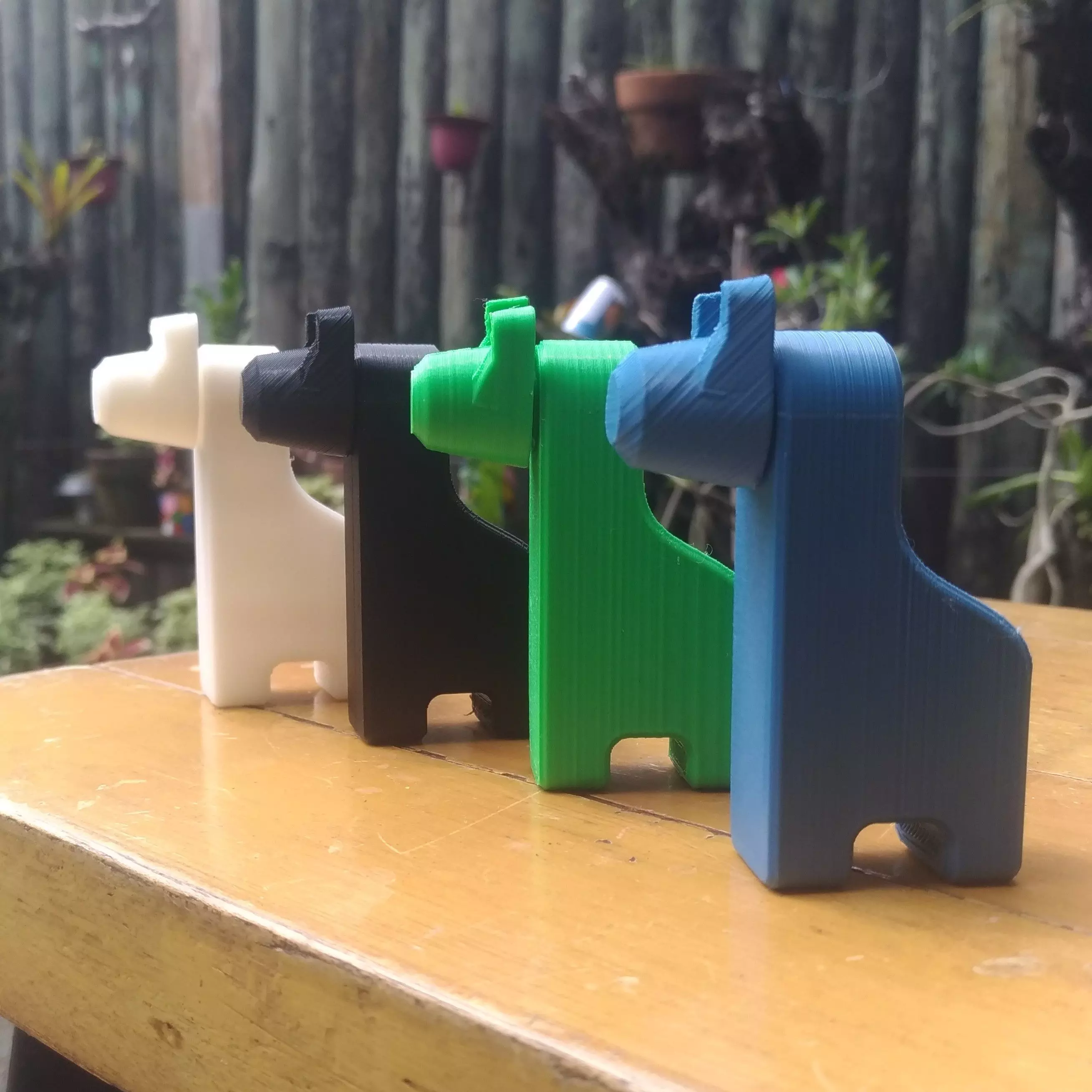 Llama Twist Toy Free 3D print model
