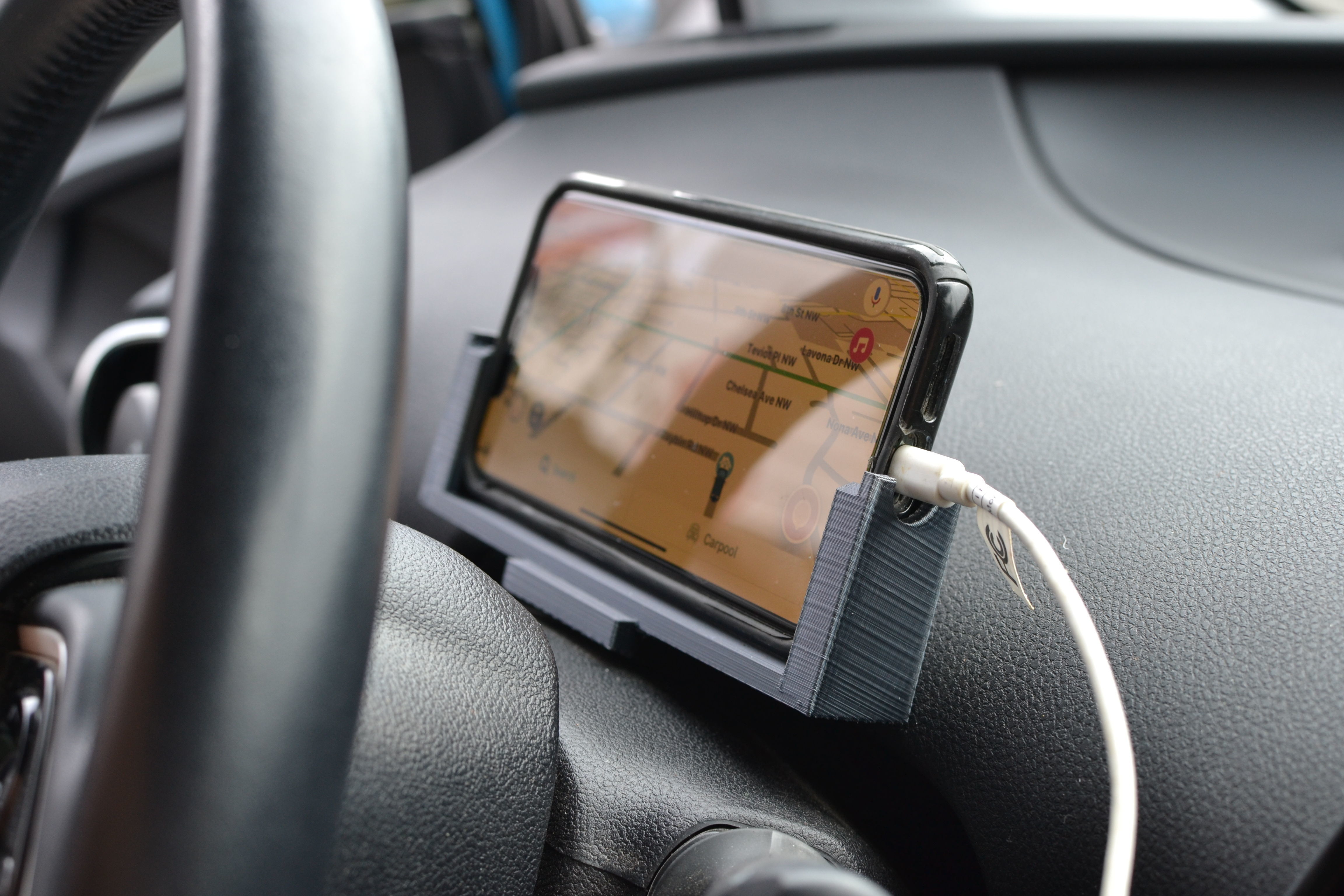 Toyota Prius Iphone Steering Columb Landscape Mount  3D print model_1