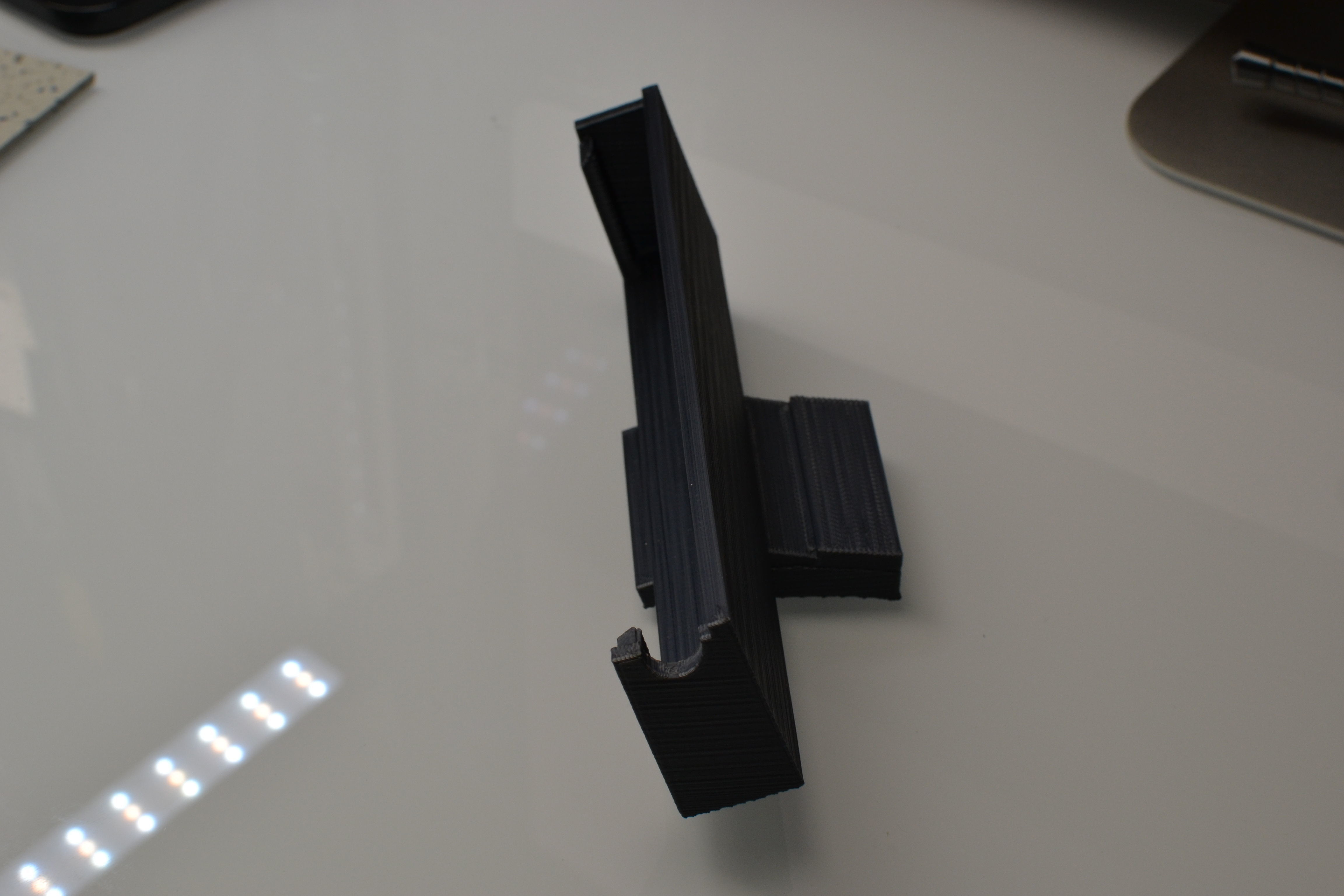 Toyota Prius Iphone Steering Columb Landscape Mount  3D print model_4