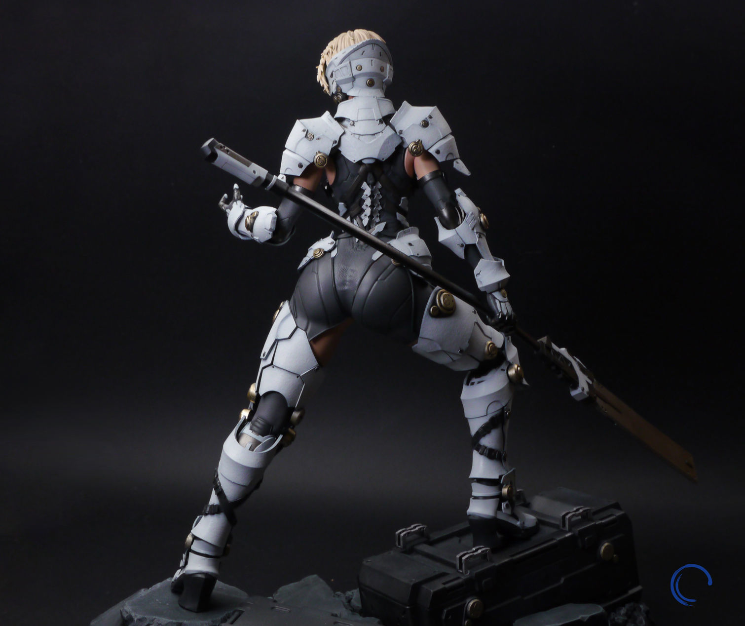 Echos female action figure holding sword 3D print model_3