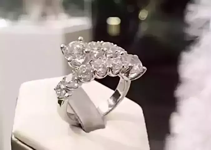 Contrarie engagement ring round diamond Veretta Nc