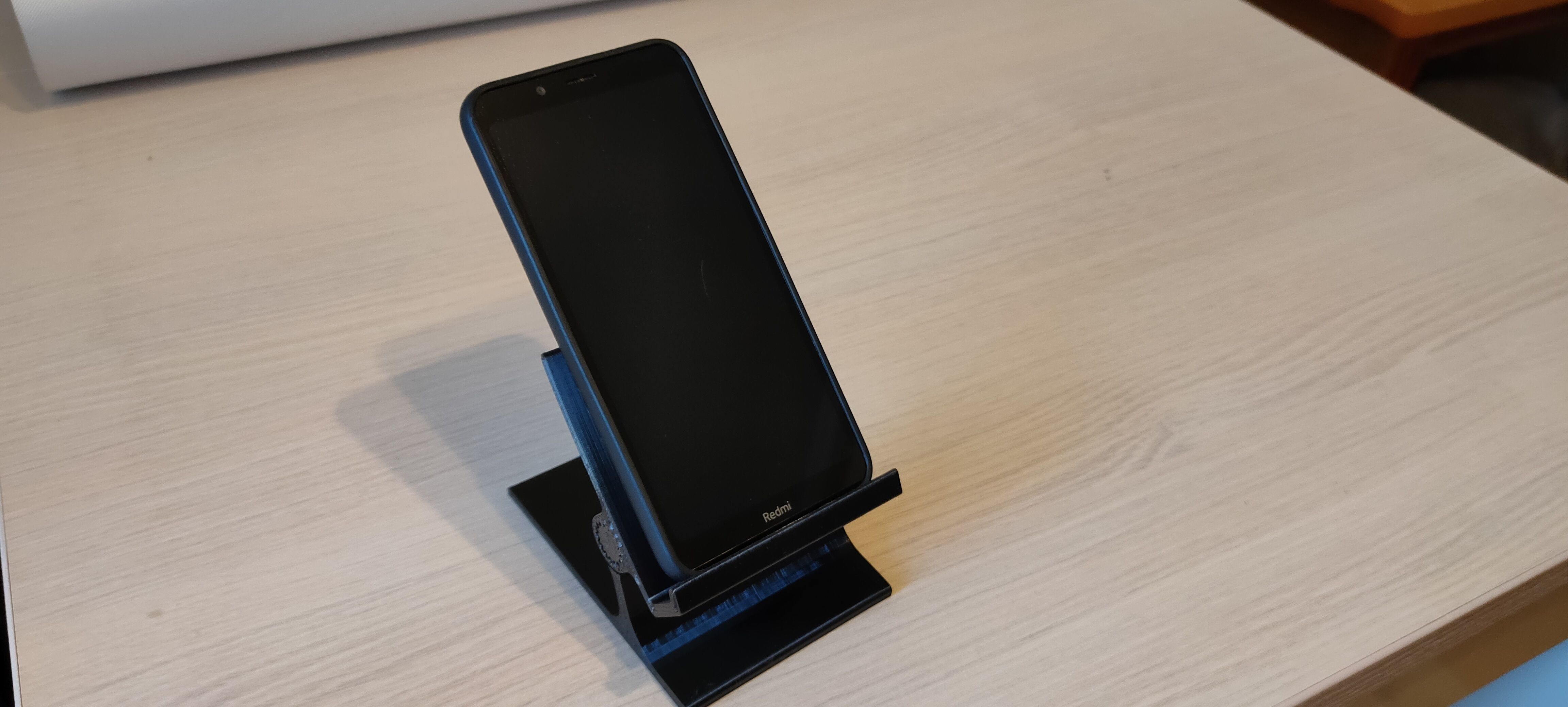 Smartphone stand 3D print model_6