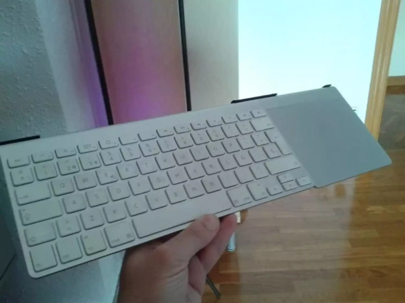 Apple-inspired Magic Keyboard and Trackpad joiner 3D model