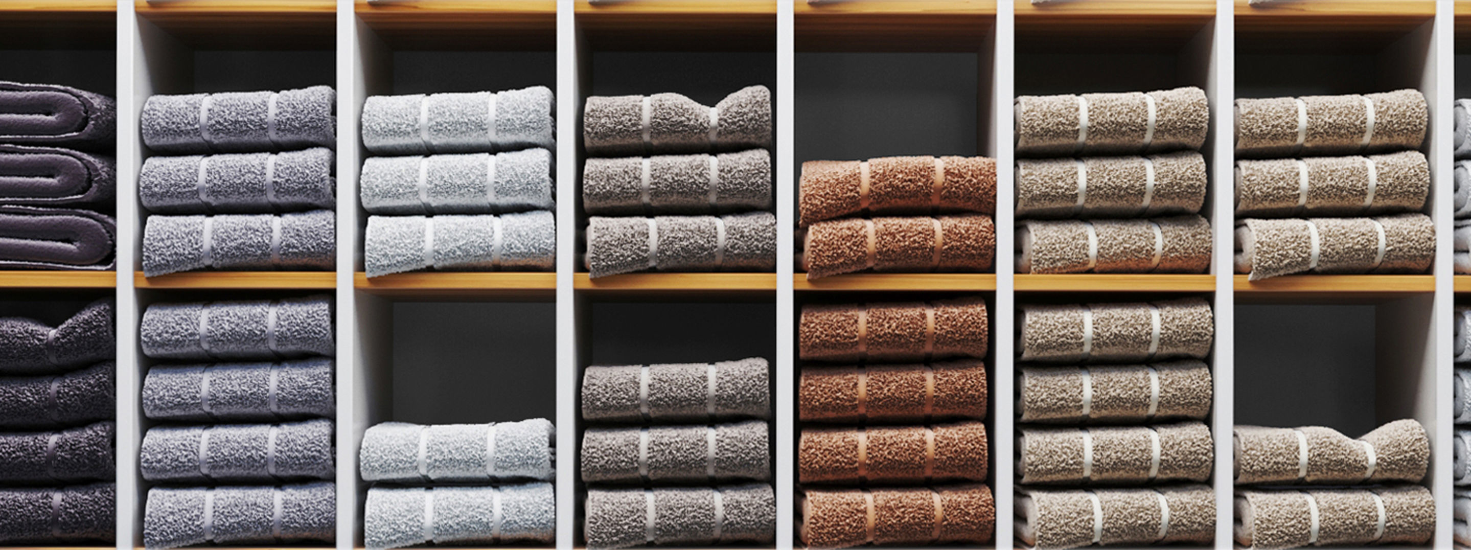 Showcase with bathroom set Towels 3D model_3