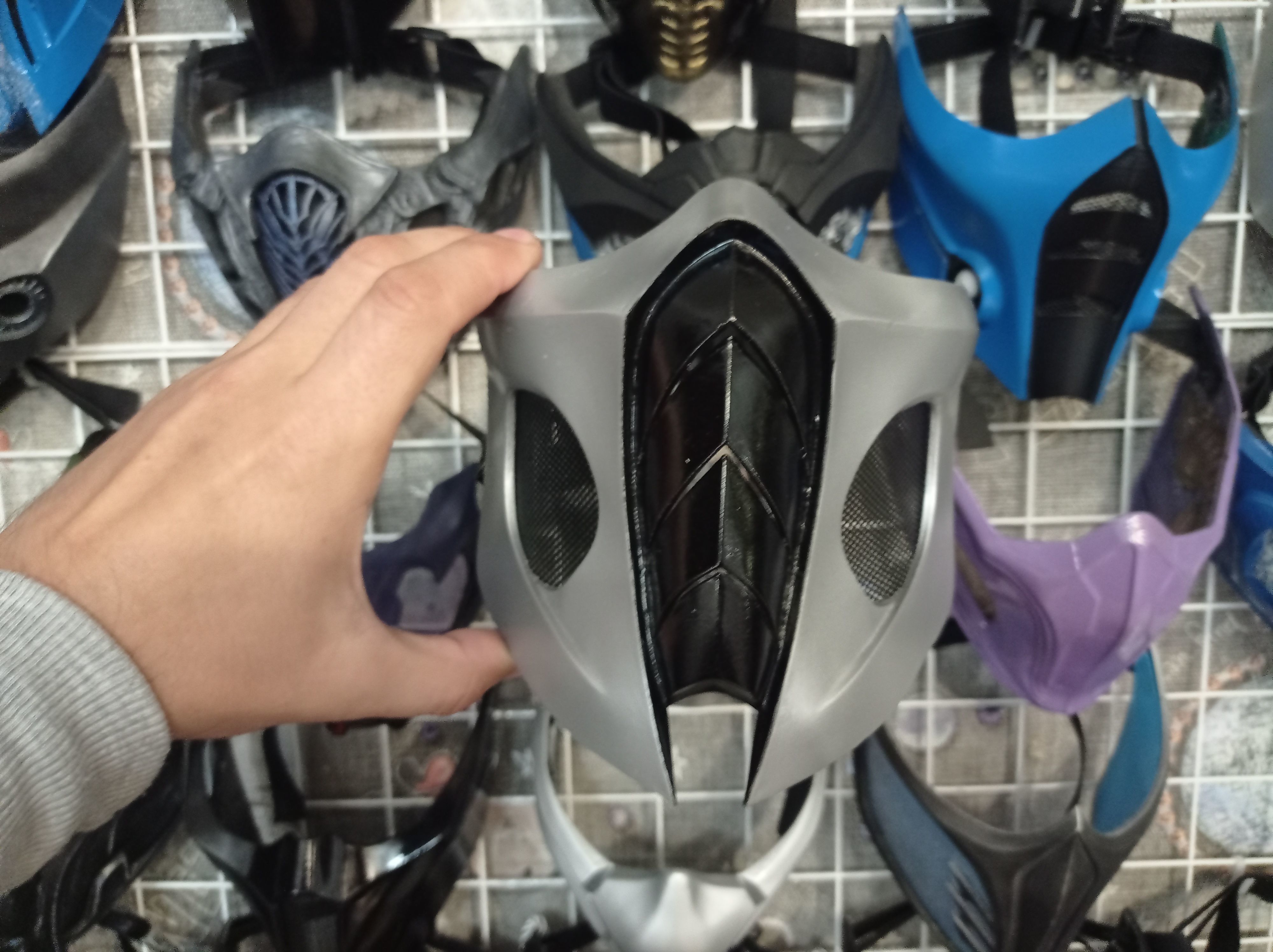 Smoke mask from Mortal Kombat 9 3D print model_4