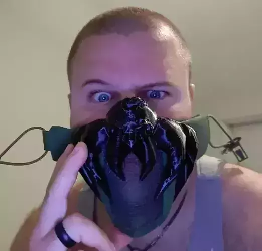 Spider lower face mask
