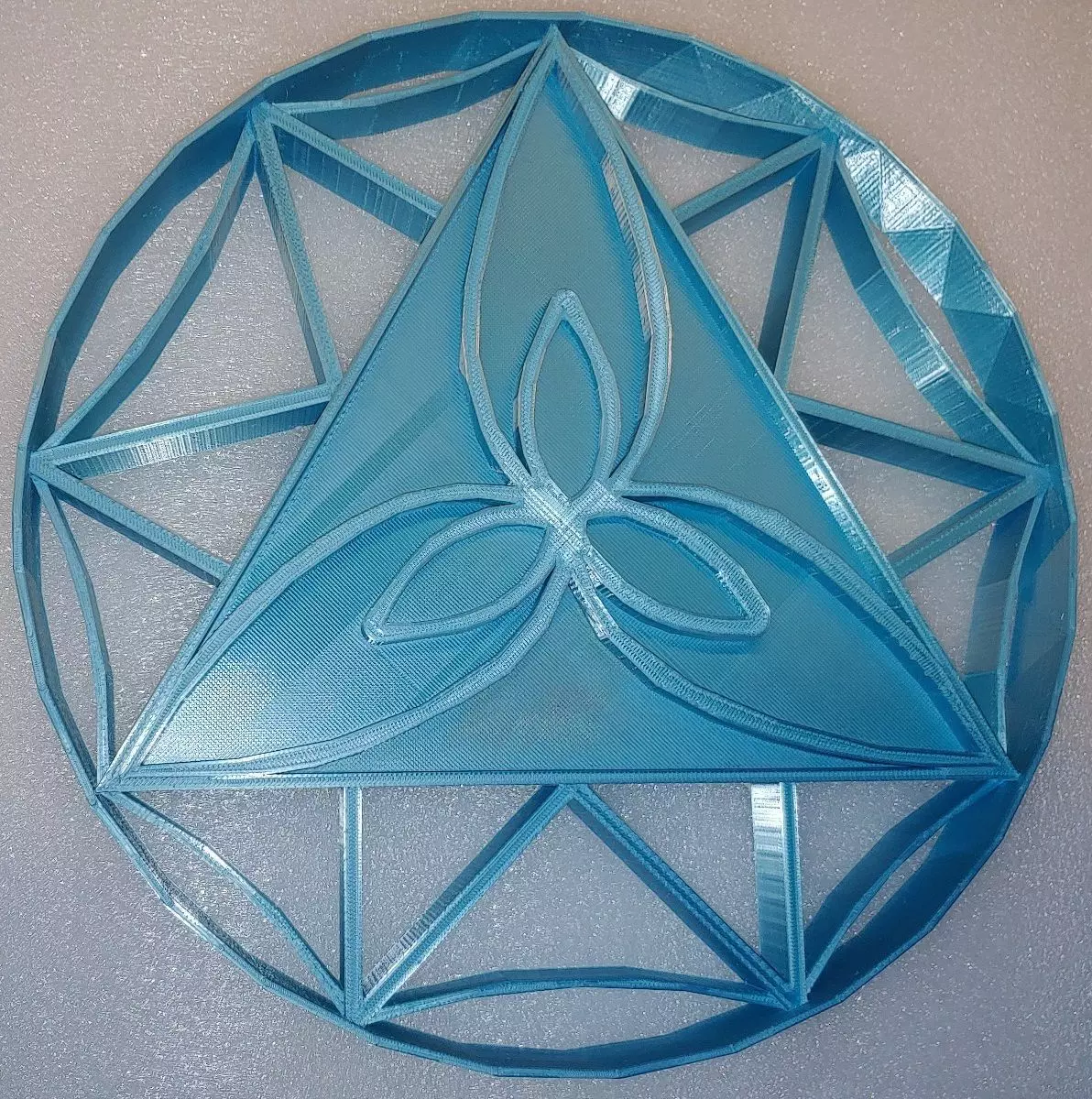 Aureyal triangular shape 3D print model_0