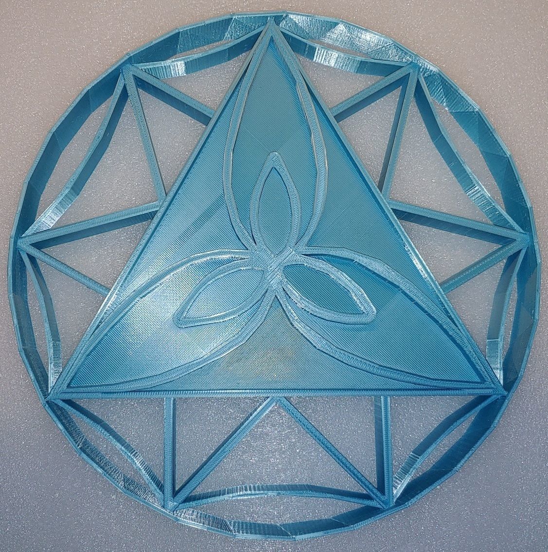 Aureyal triangular shape 3D print model_1