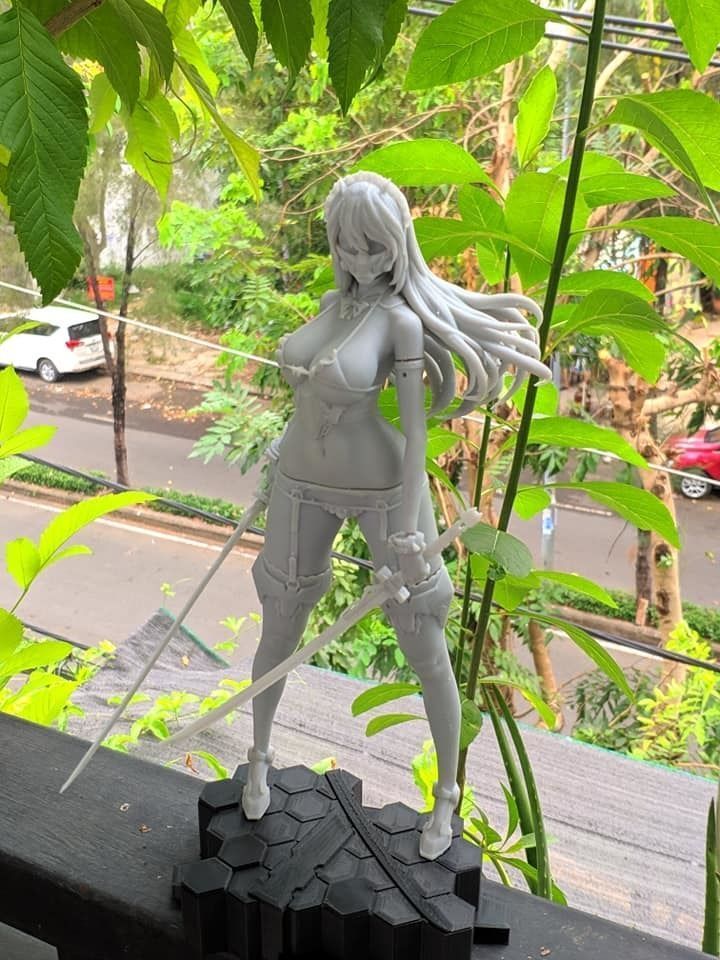 Blade figurine 3d print NFSW 3D print model_3