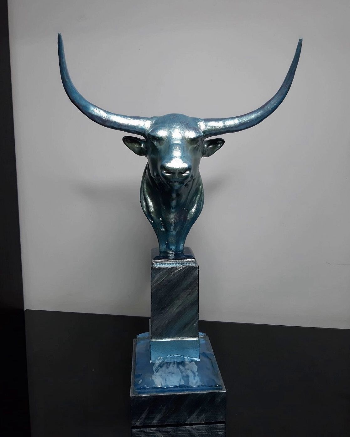 Buffalo bull sculpture 3D print model_6