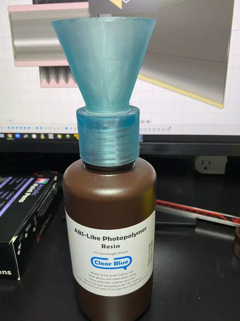 Screw on Bottle Resin Funnel with Filter Free 3D model
