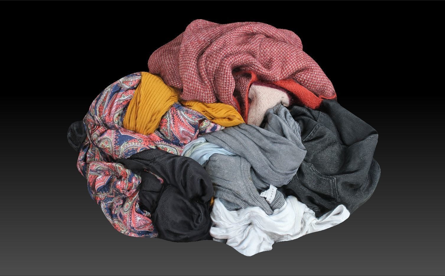 Pile of Cloths 5 Low-poly 3D model_2