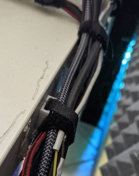 Velcro strap holder wall mount Free 3D print model_1