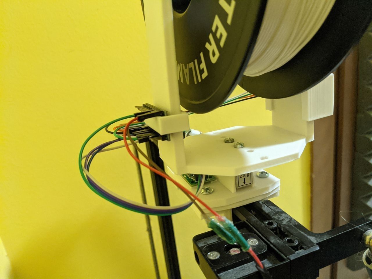 Arduino based spool holder with weight sensor Free 3D print model_2