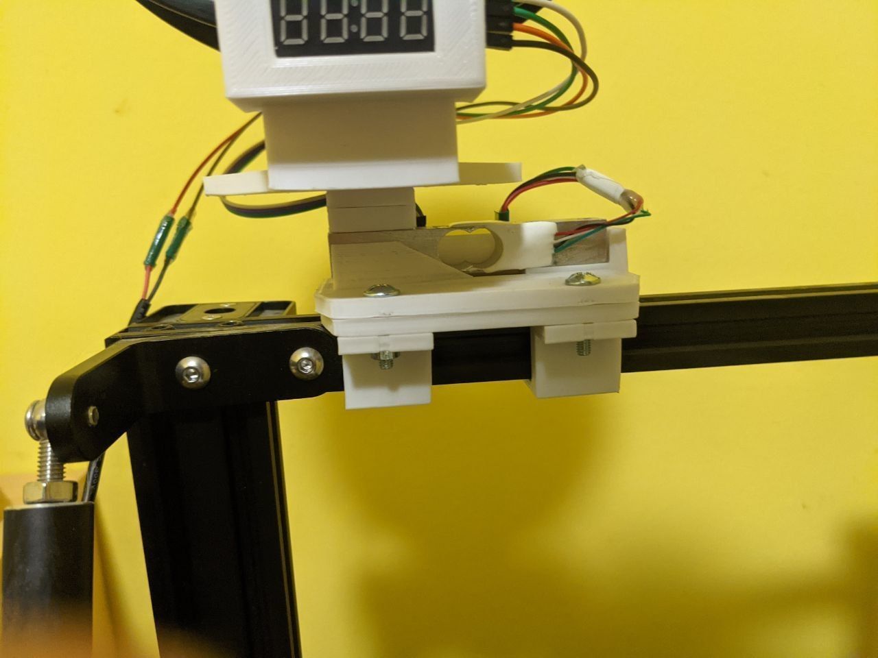 Arduino based spool holder with weight sensor Free 3D print model_4